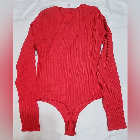 Body Suit - Picture 2 of 3